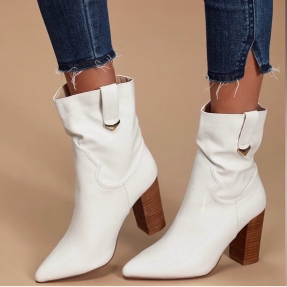 Lulus White Sleek Design Ankle Boots With Wooden Block Heels Size 5.5 - Reemoly